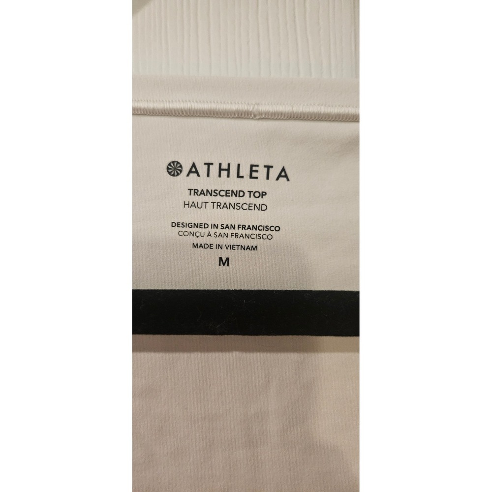 Athleta Transcend Crop Top Medium Bone Yoga Shirt Thumbholes UPF 40 Fall 2025 - Picture 3 of 8